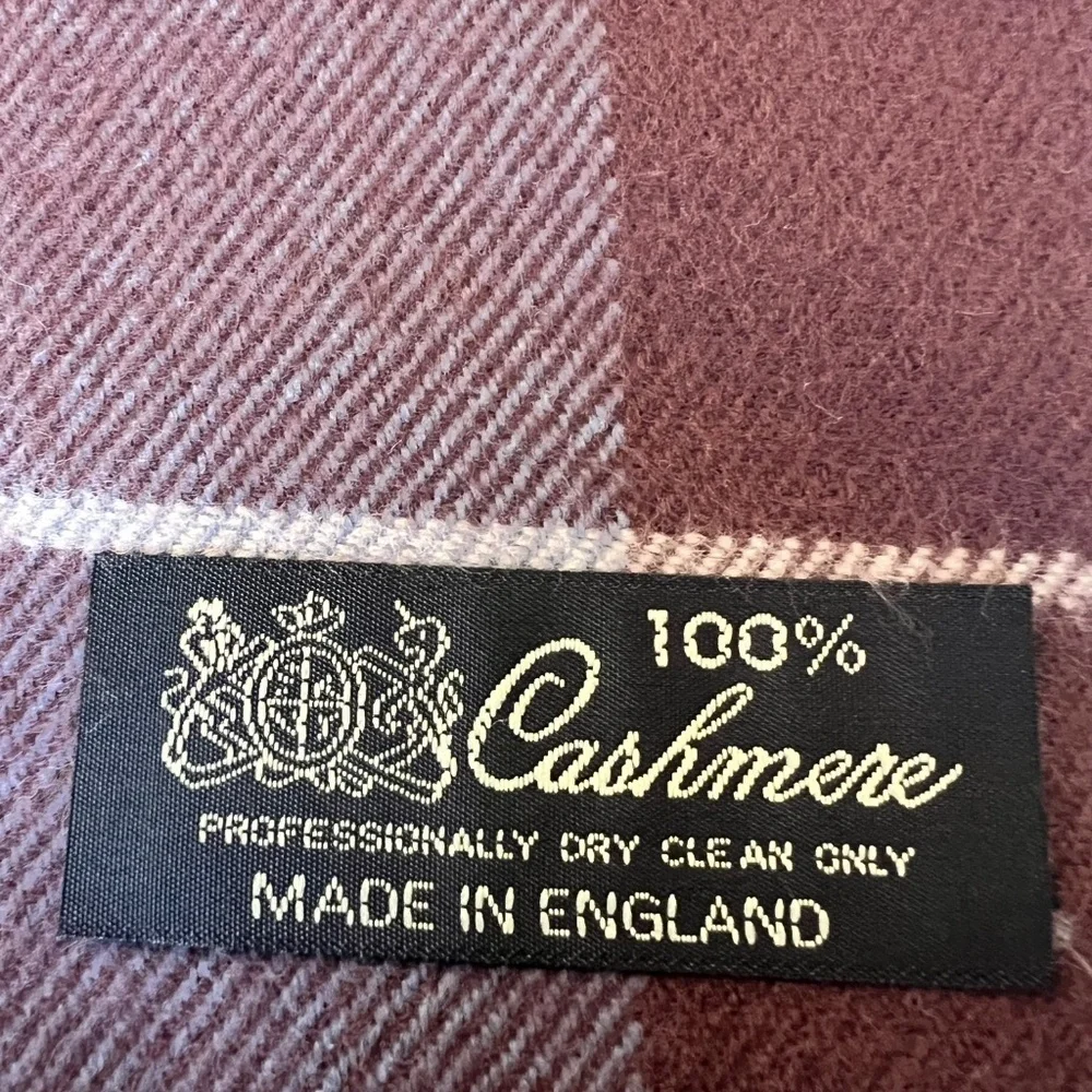 *FIRM PRICE* 100% Cashmere Plaid Fringe Made in England Scarf